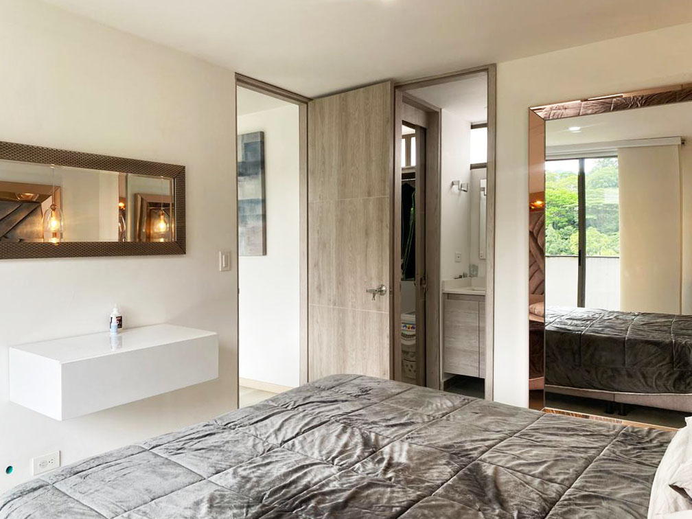 Apartamento en arriendo en Castropol, Medellín · foto 17 de 20