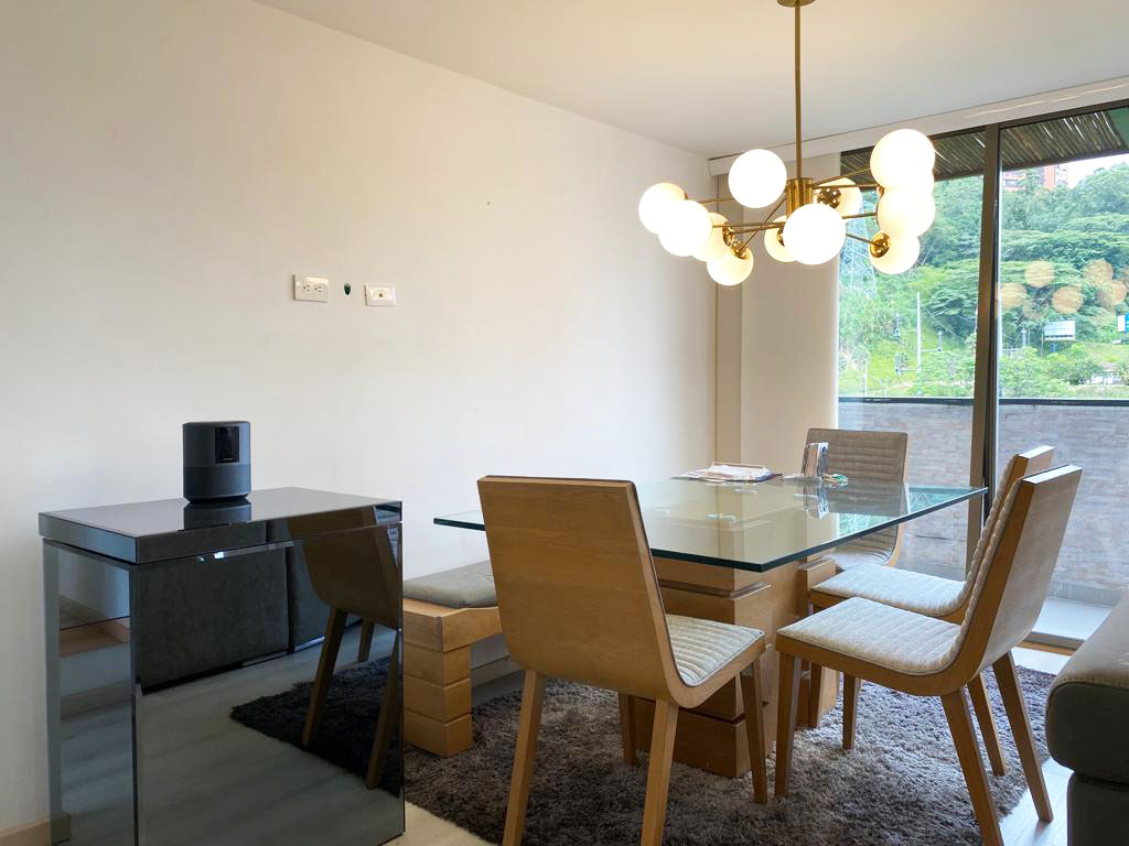 Apartamento en arriendo en Castropol, Medellín · foto 4 de 20