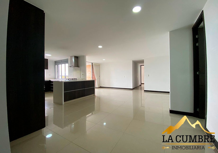 Apartamento de 2 alcobas en arriendo en Loma De Las Brujas, Envigado, 120 m² · foto 5 de 11