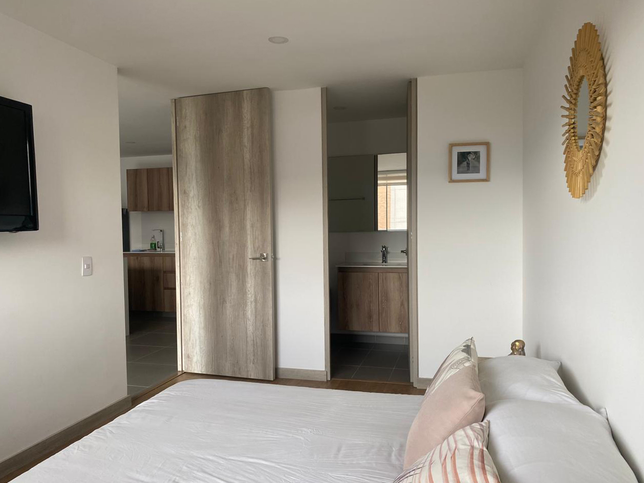 Apartamento de 1 alcoba en arriendo en Ciudad Del Río, Medellín, 55 m² · foto 7 de 13