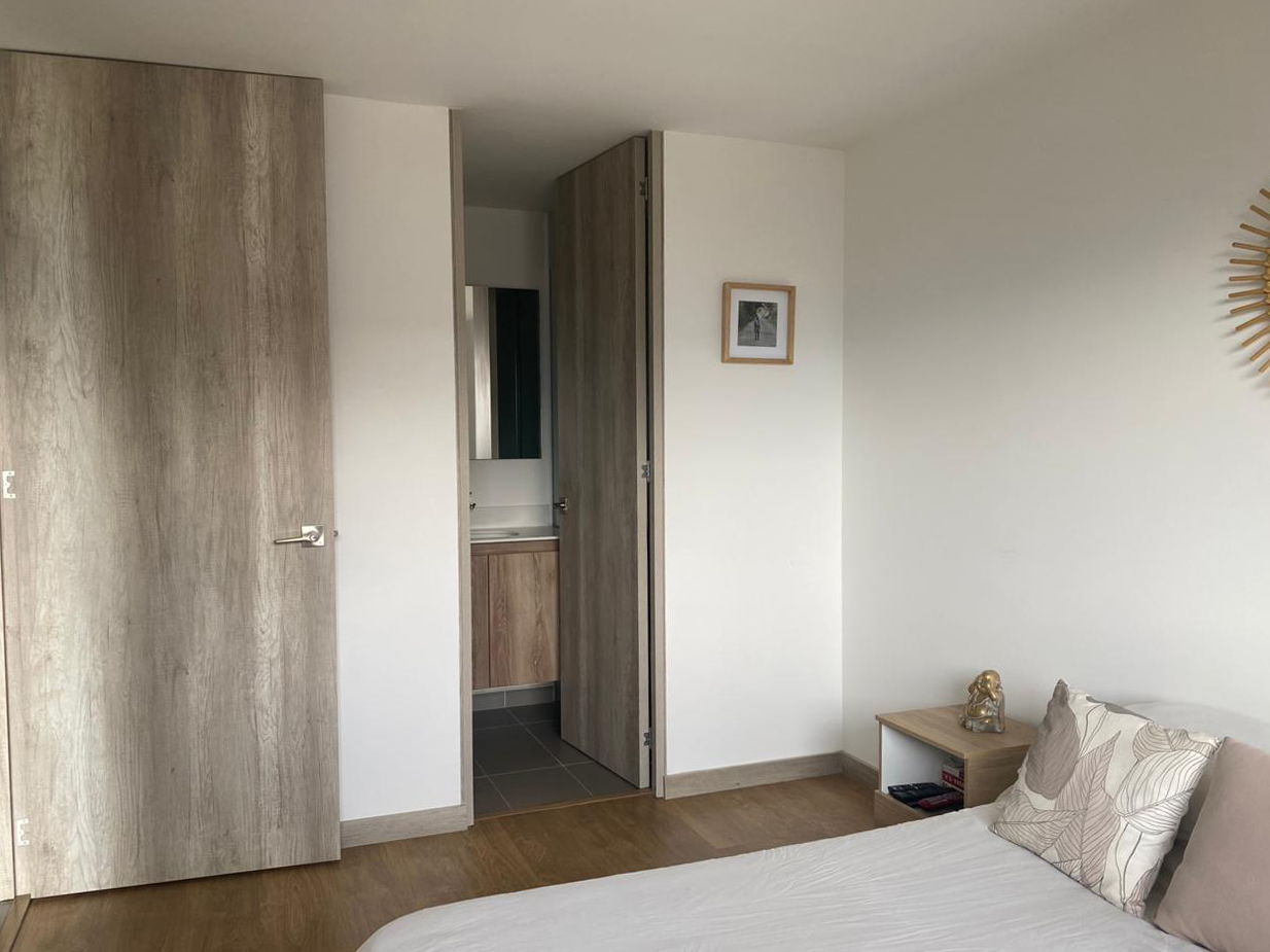 Apartamento de 1 alcoba en arriendo en Ciudad Del Río, Medellín, 55 m² · foto 9 de 13