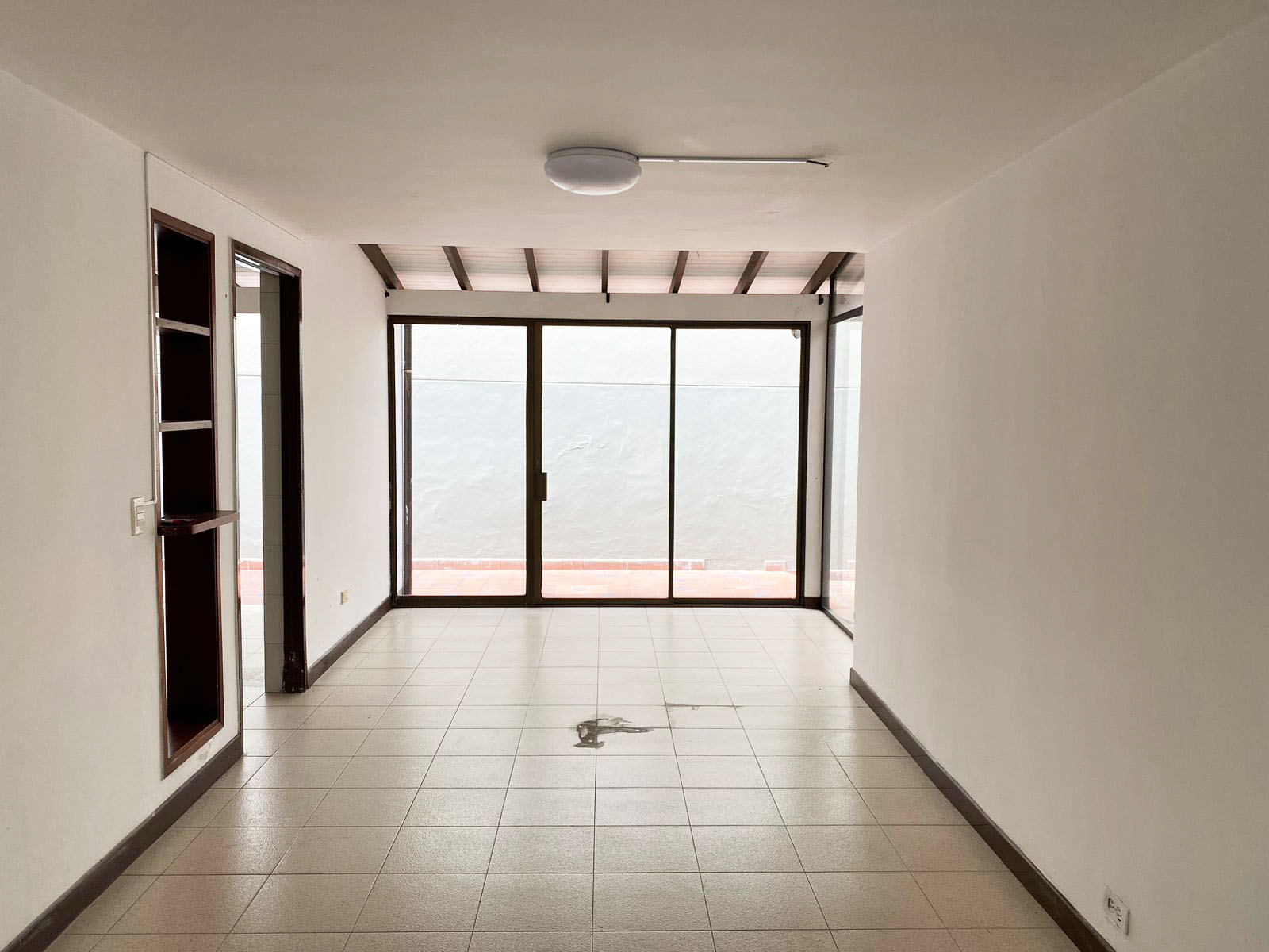 Oficina en arriendo en Villagrande, Envigado, 300 m² · foto 11 de 20