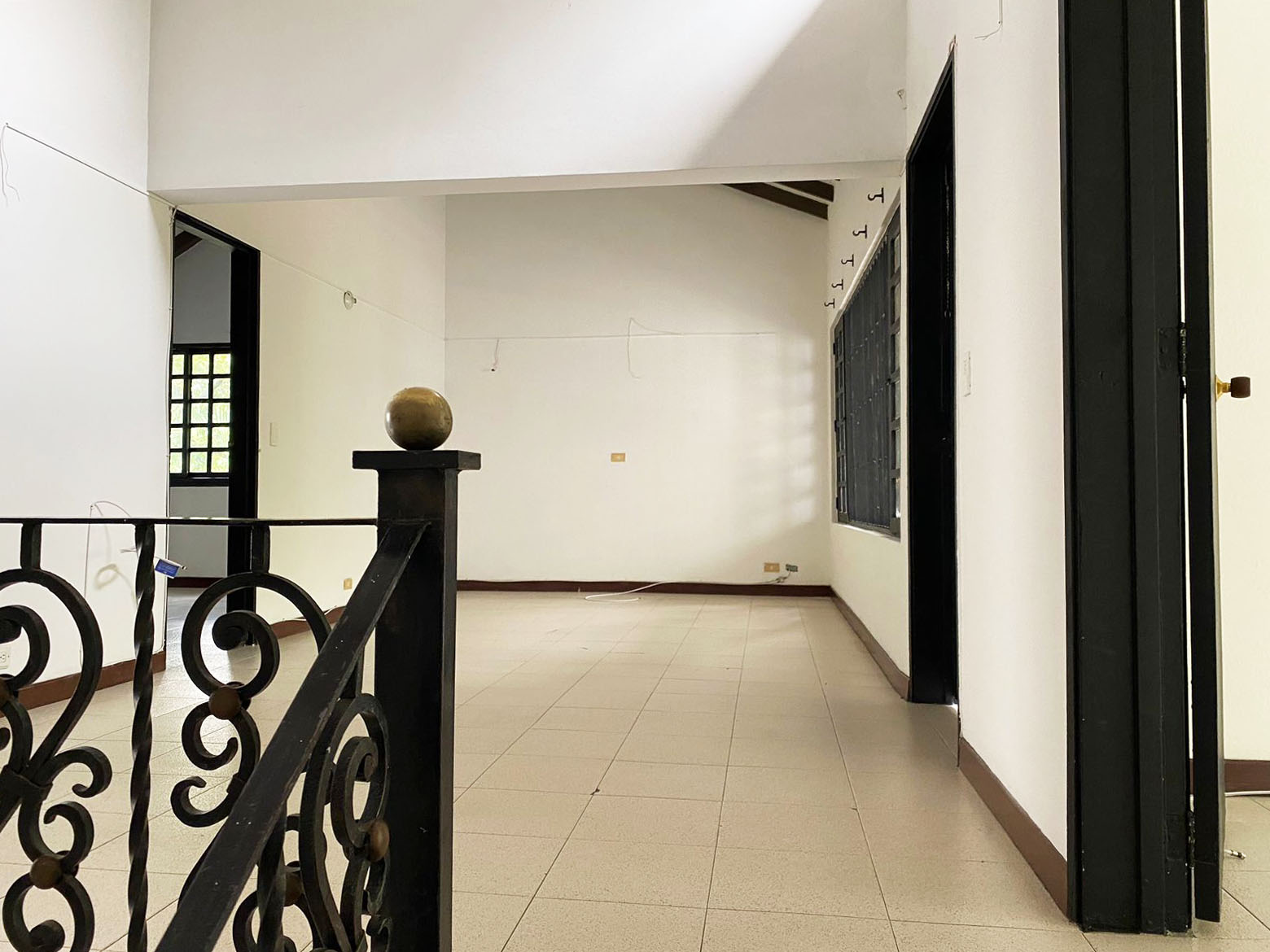 Oficina en arriendo en Villagrande, Envigado, 300 m² · foto 12 de 20