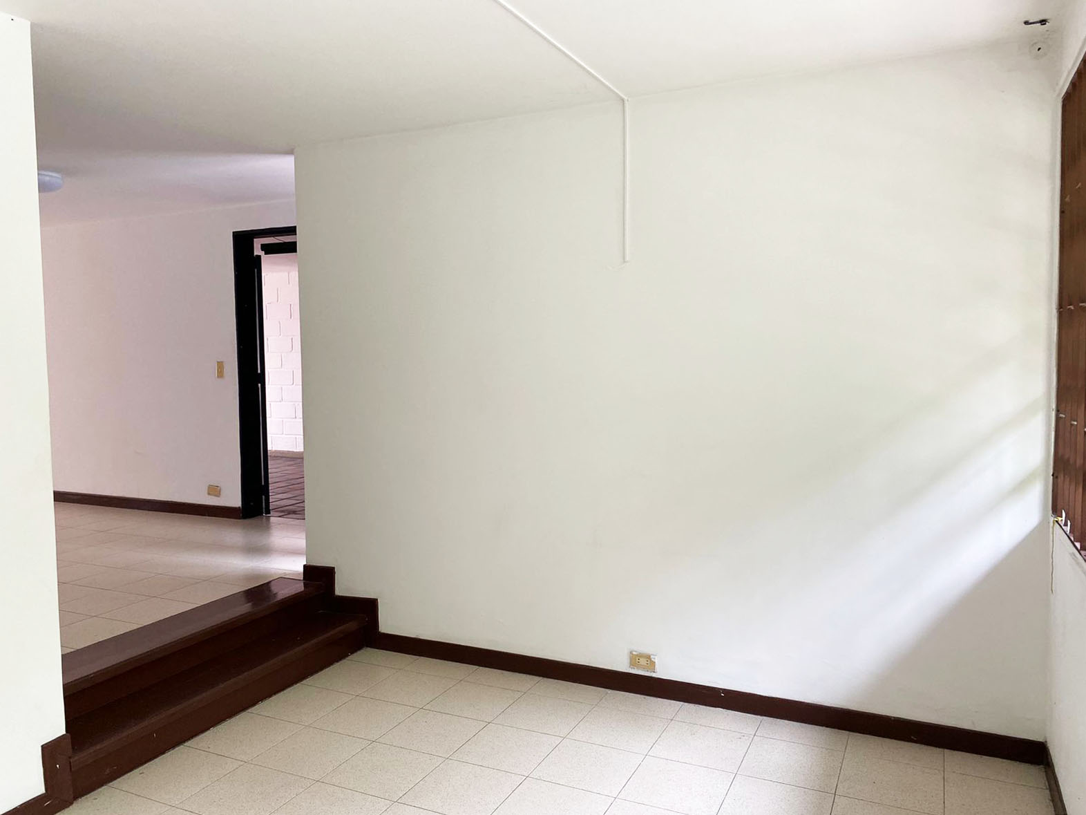 Oficina en arriendo en Villagrande, Envigado, 300 m² · foto 7 de 20