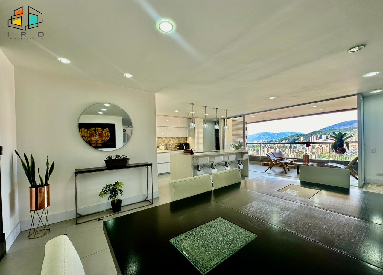 Apartamento en arriendo en Loma De Los Gonzalez, Medellín · foto 2 de 20