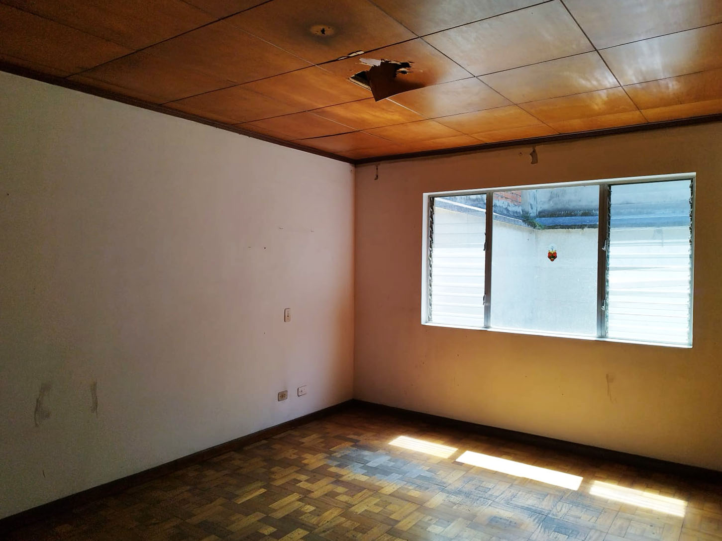 Local en venta en La Florida, Medellín, 310 m² · foto 6 de 20