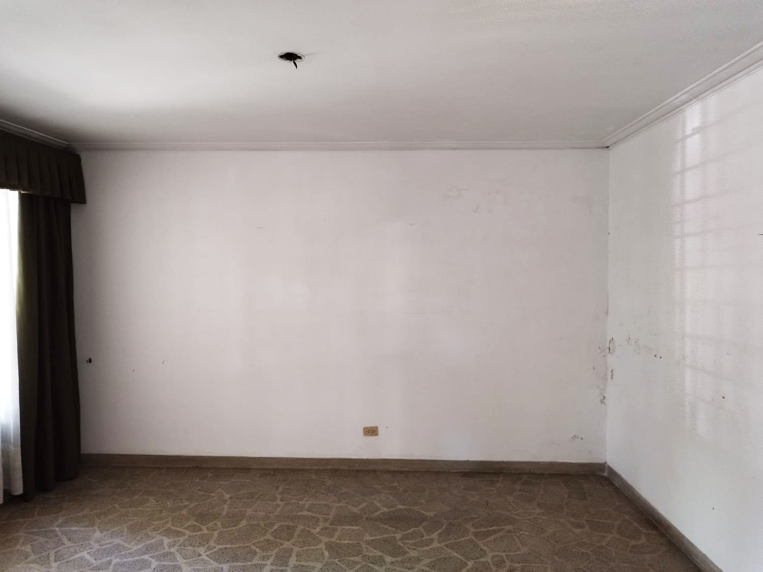 Local en venta en La Florida, Medellín, 310 m² · foto 8 de 20