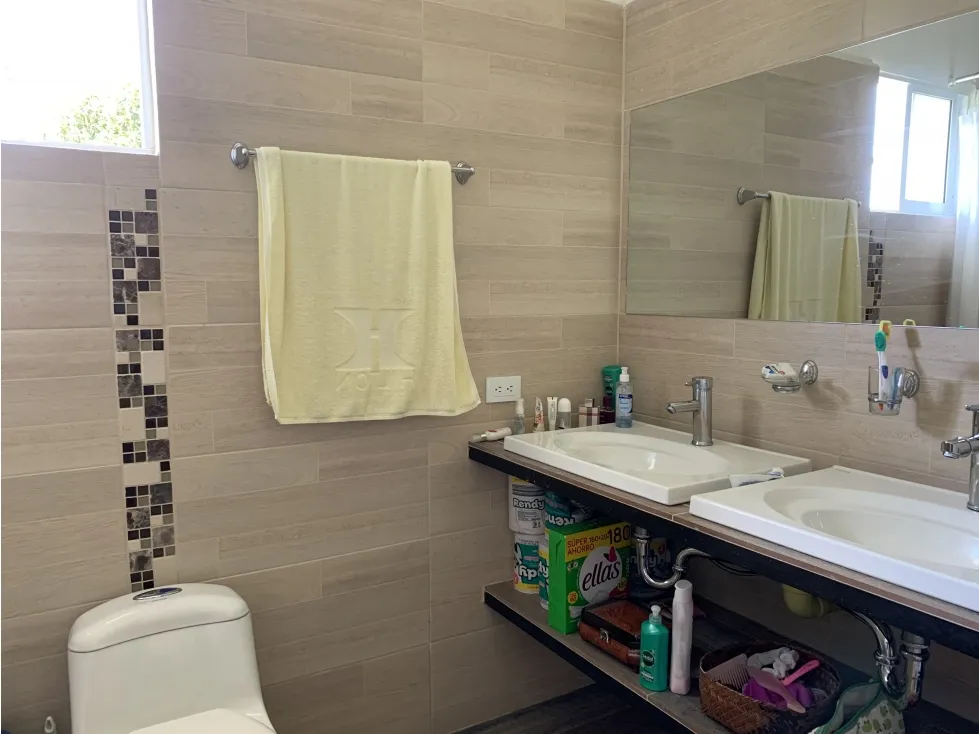 Casa de 3 alcobas en venta en Via El Eden, Armenia · foto 9 de 24