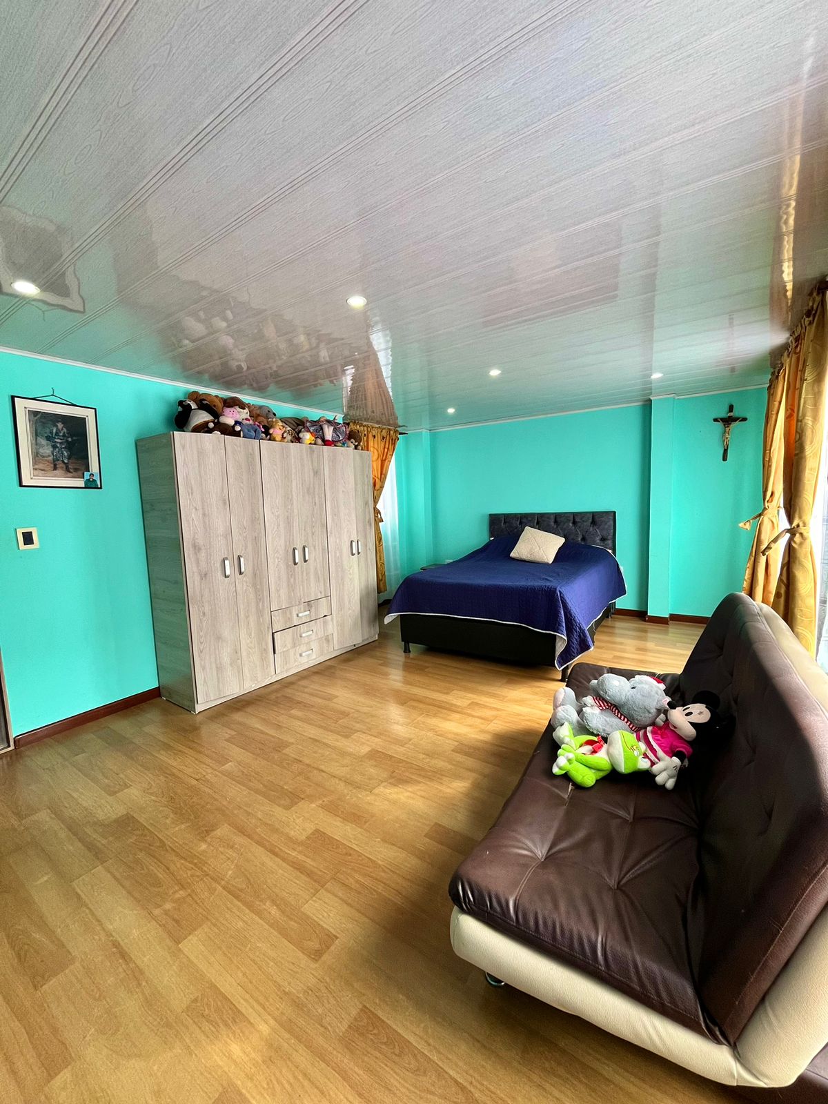 Casa de 4 alcobas en venta en Primero De Mayo Ii, Madrid, 200 m² · foto 13 de 19