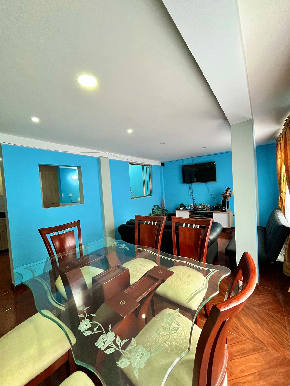 Casa de 4 alcobas en venta en Primero De Mayo Ii, Madrid, 200 m² · foto 5 de 19