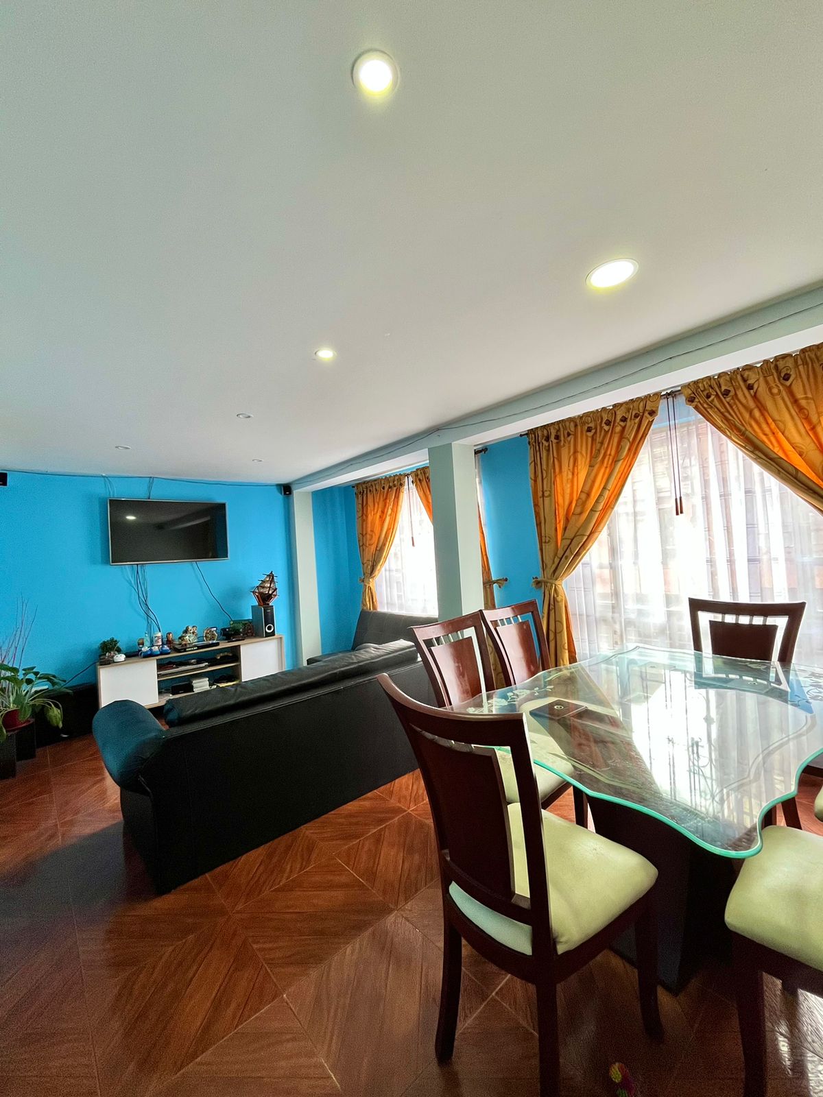 Casa de 4 alcobas en venta en Primero De Mayo Ii, Madrid, 200 m² · foto 6 de 19