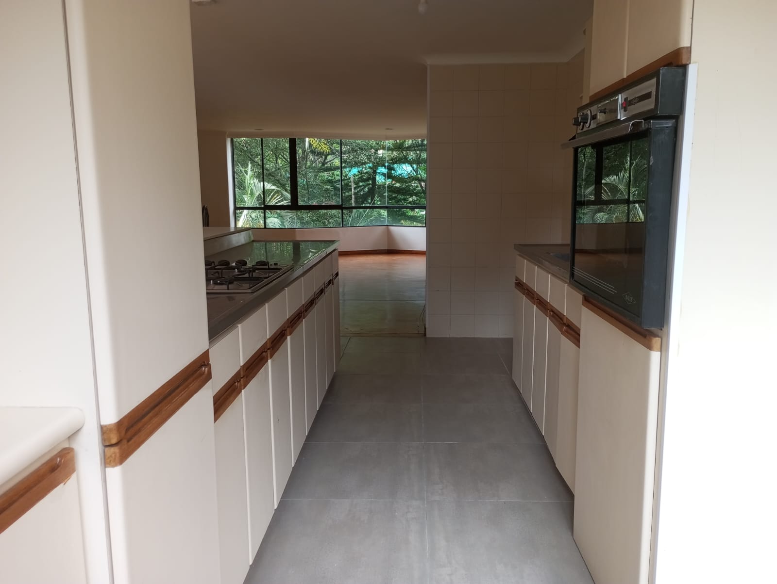 Apartamento en arriendo en La Florida, Medellín · foto 4 de 14