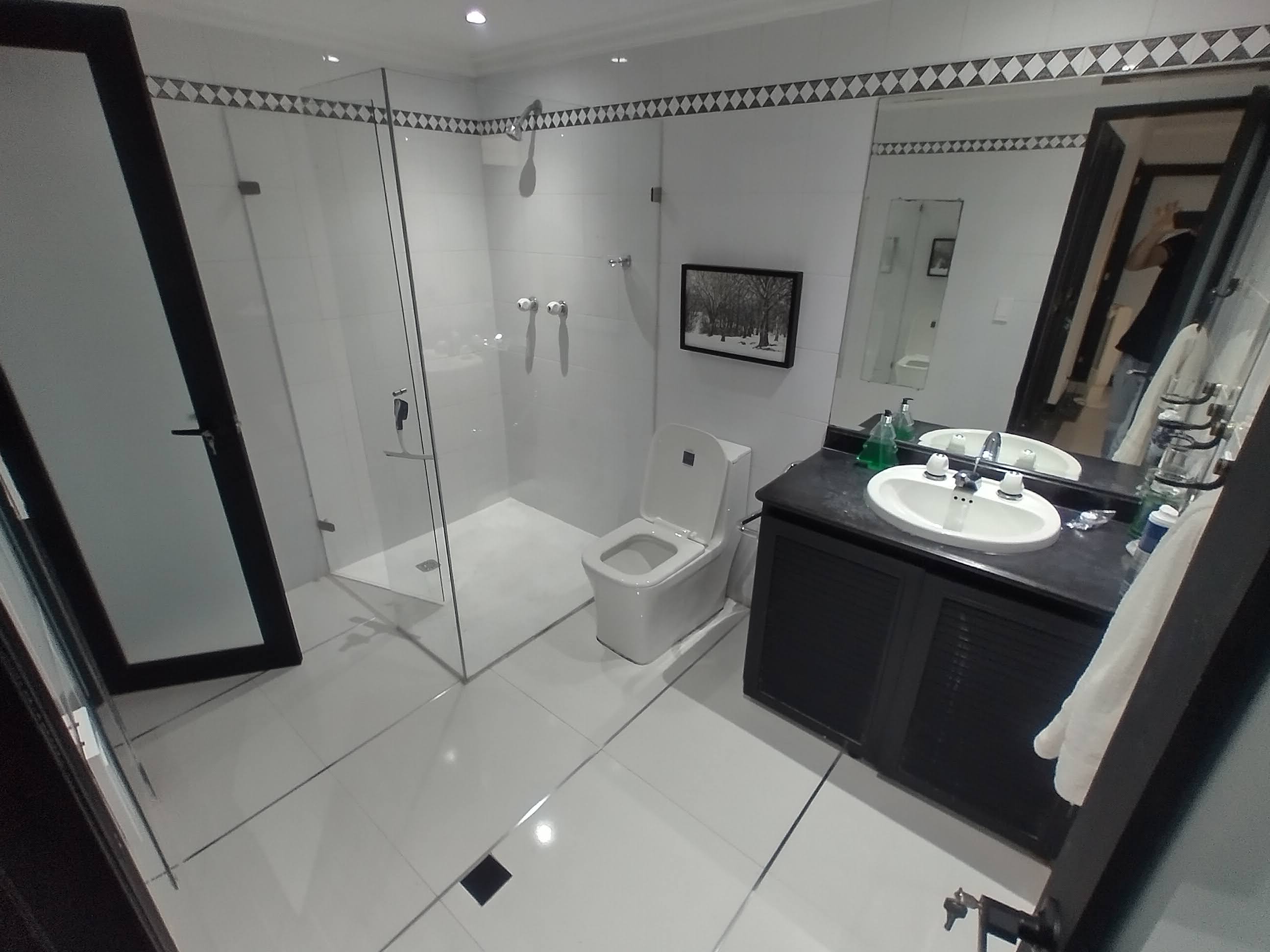 Apartamento de 6 alcobas en venta en Laureles, Medellín, 230 m² · foto 14 de 24