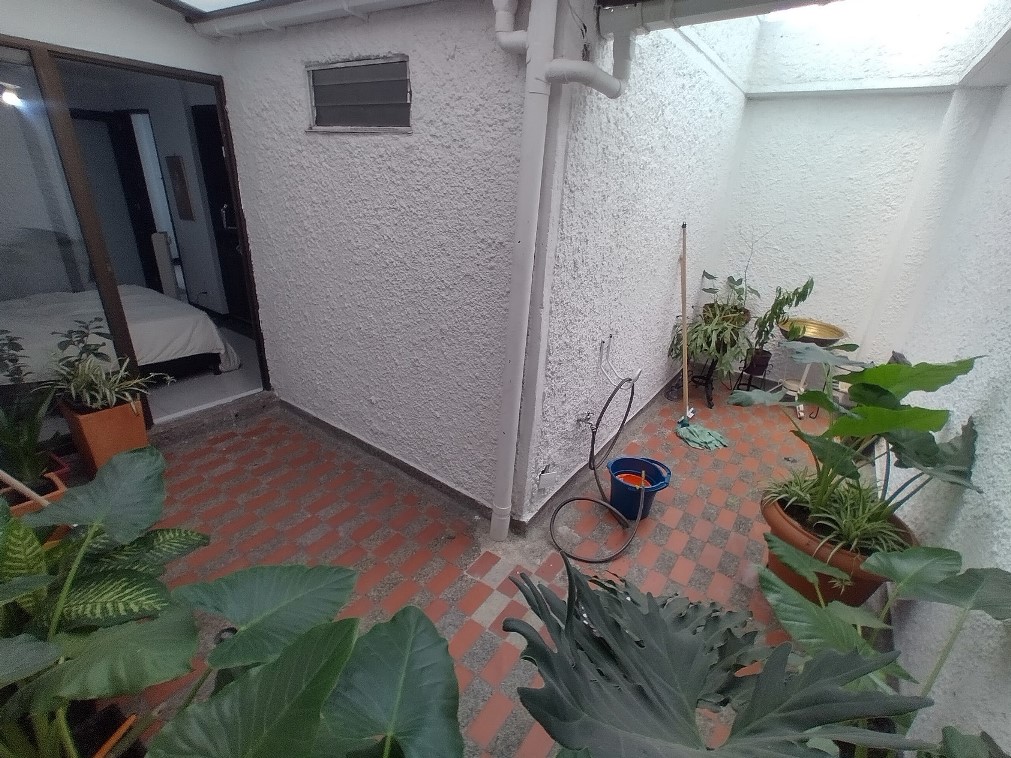 Apartamento de 6 alcobas en venta en Laureles, Medellín, 230 m² · foto 16 de 24