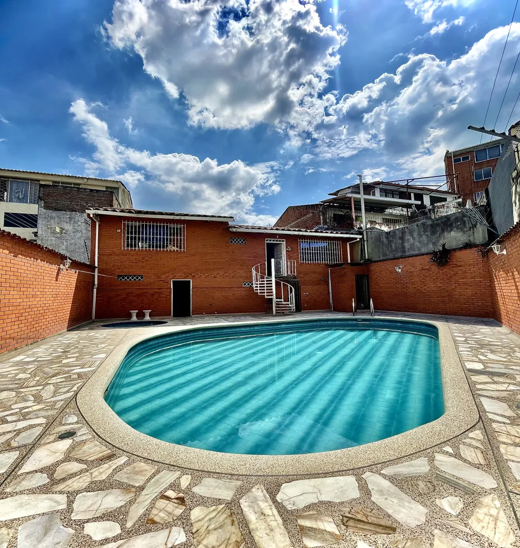 Casa de 4 alcobas en venta en Miraflores, Cali, 427 m² · foto 17 de 17