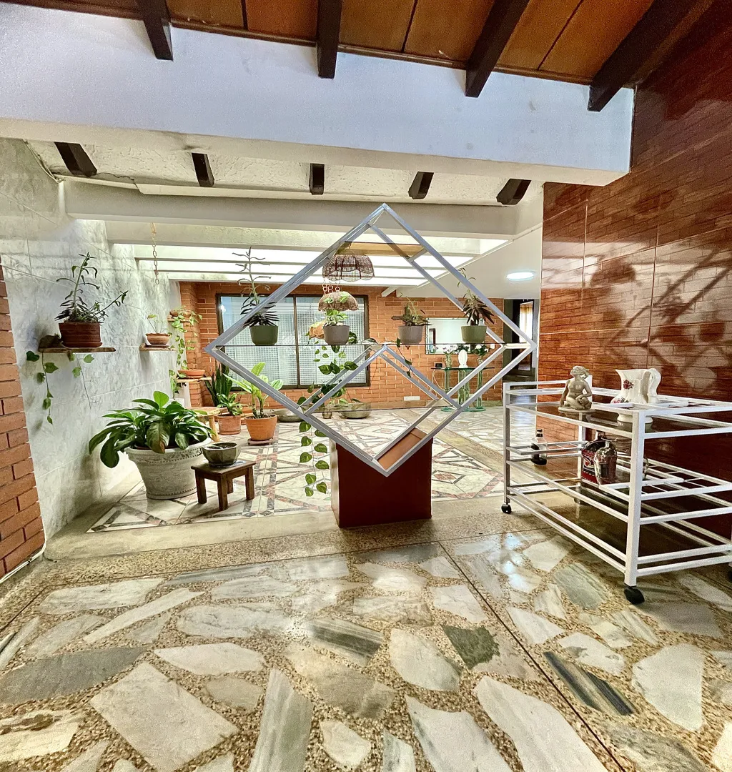Casa de 4 alcobas en venta en Miraflores, Cali, 427 m² · foto 5 de 17