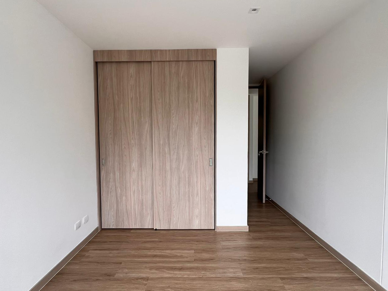 Apartamento de 2 alcobas en arriendo en El Porvenir, Rionegro, 112 m² · foto 11 de 16