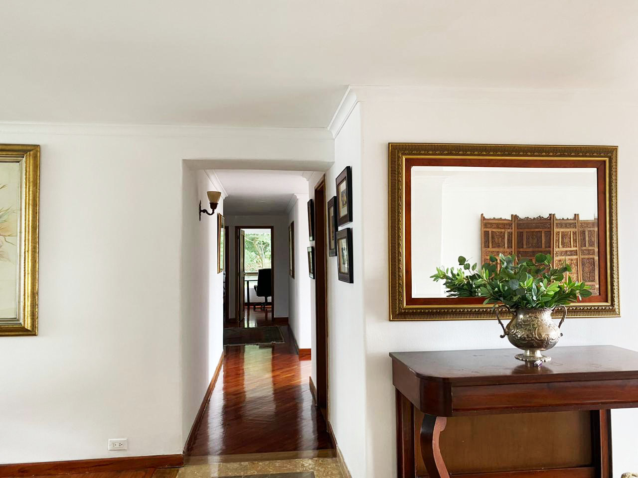 Apartamento de 3 alcobas en arriendo en El Diamante 2, Medellín, 220 m² · foto 6 de 19
