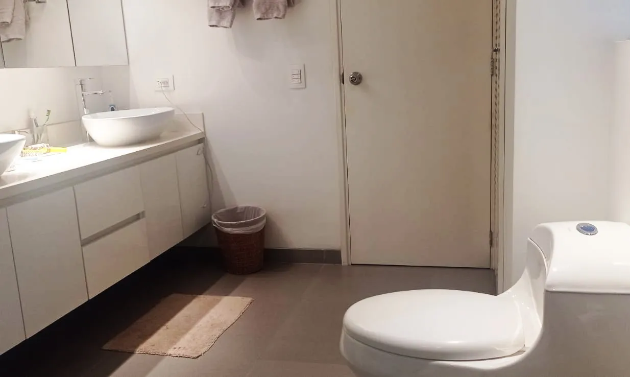 Apartamento en arriendo en Los Balsos No.2, Medellín · foto 17 de 19