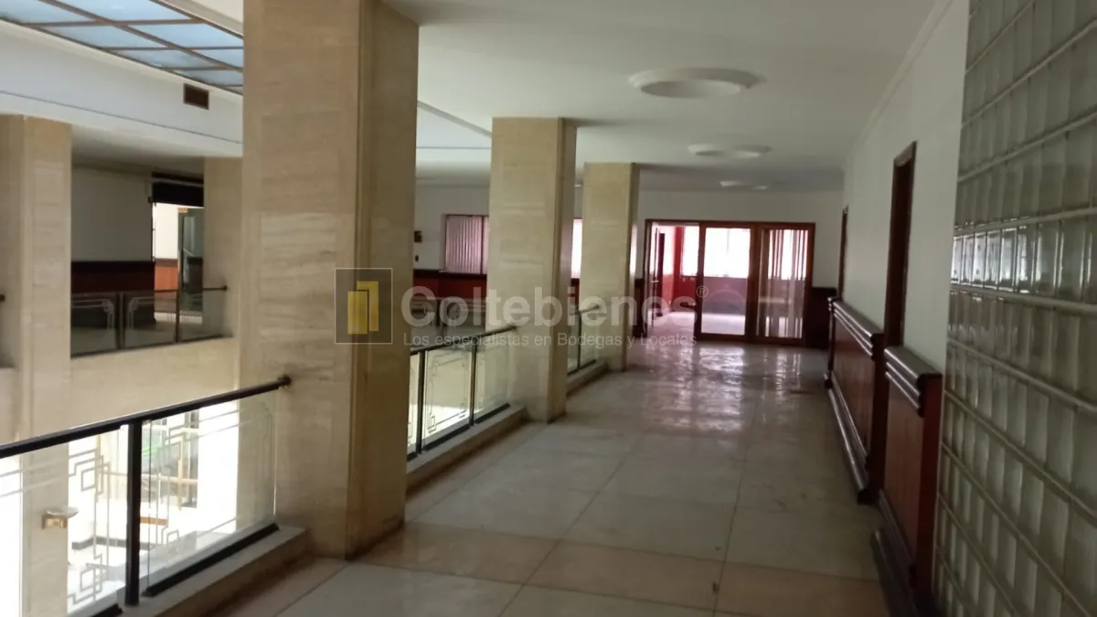 Local en arriendo en Prado, Medellín, 674 m² · foto 11 de 24