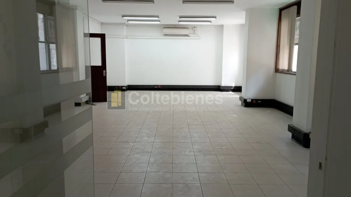Local en arriendo en Prado, Medellín, 674 m² · foto 3 de 24