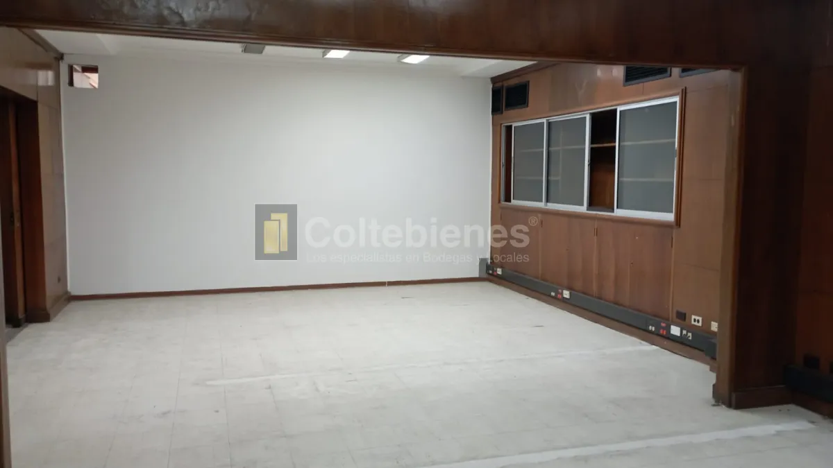 Local en arriendo en Prado, Medellín, 674 m² · foto 7 de 24