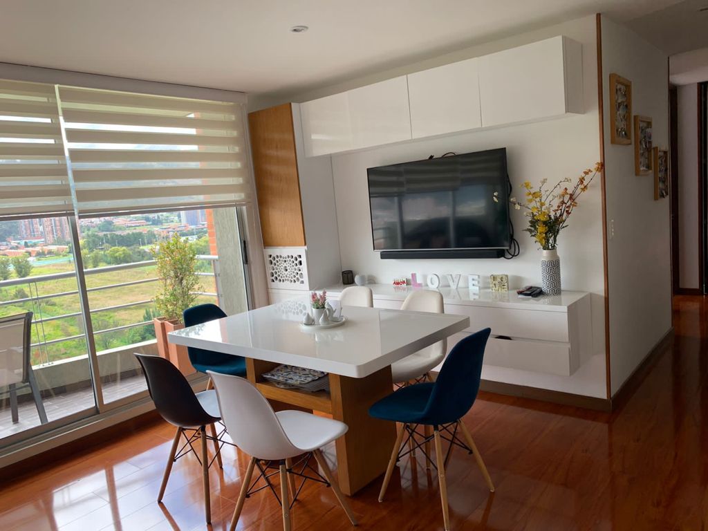 Apartamento en venta en Alameda, Bogotá · foto 2 de 24