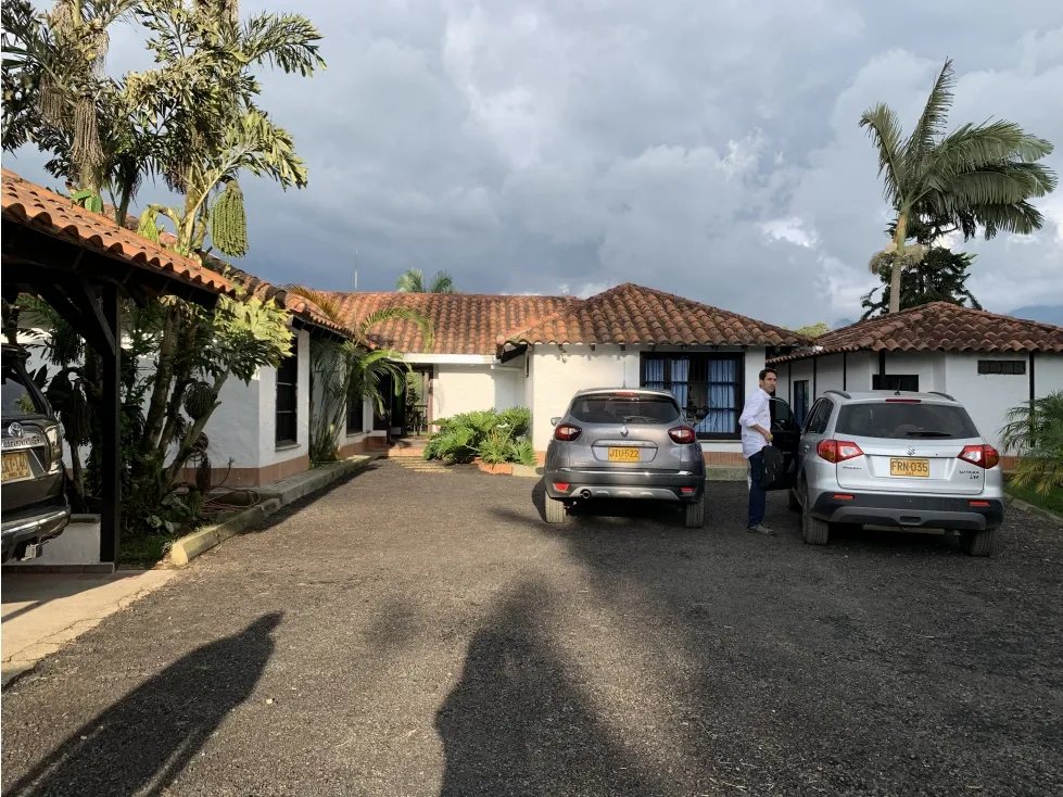 Casa de 4 alcobas en venta en San Antonio, Armenia · foto 7 de 24