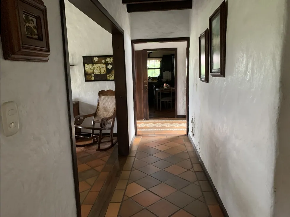 Casa de 4 alcobas en venta en San Antonio, Armenia · foto 18 de 24