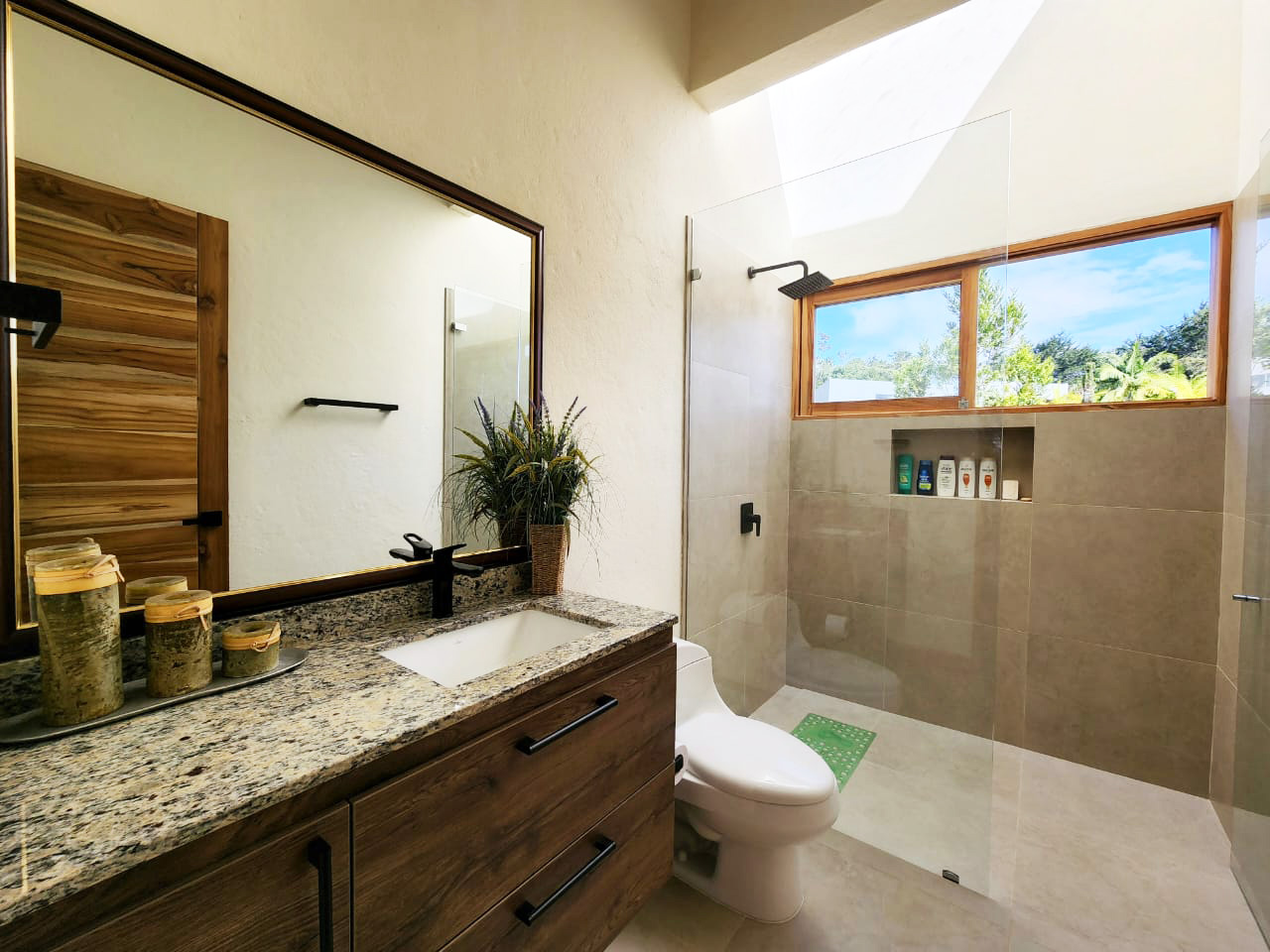 Casa de 3 alcobas en venta en El Carmen De Viboral, El Carmen de Viboral, 310 m² · foto 8 de 11