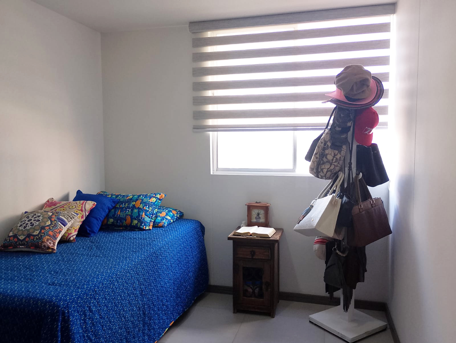 Apartamento de 3 alcobas en venta en Maria Auxiliadora, Sabaneta, 76 m² · foto 14 de 17