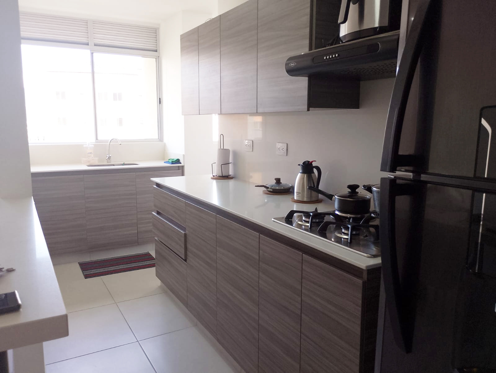 Apartamento de 3 alcobas en venta en Maria Auxiliadora, Sabaneta, 76 m² · foto 2 de 17