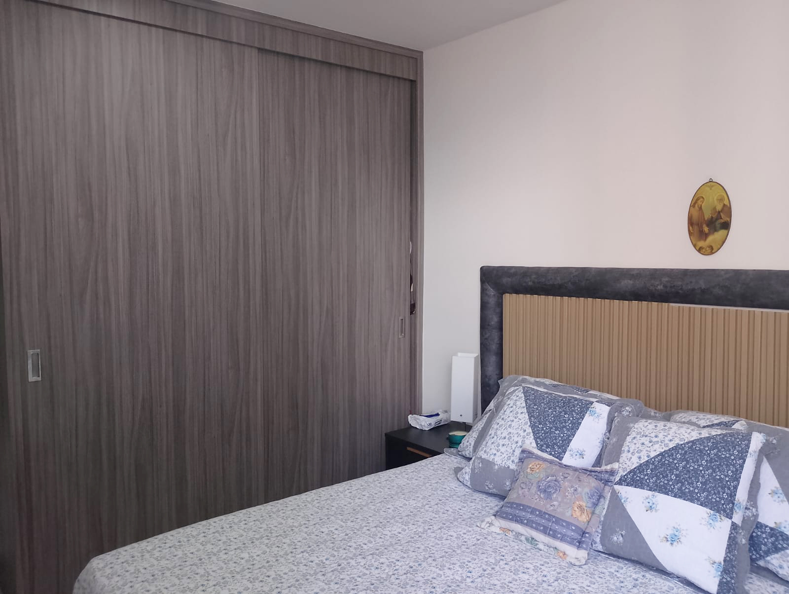 Apartamento de 3 alcobas en venta en Maria Auxiliadora, Sabaneta, 76 m² · foto 5 de 17