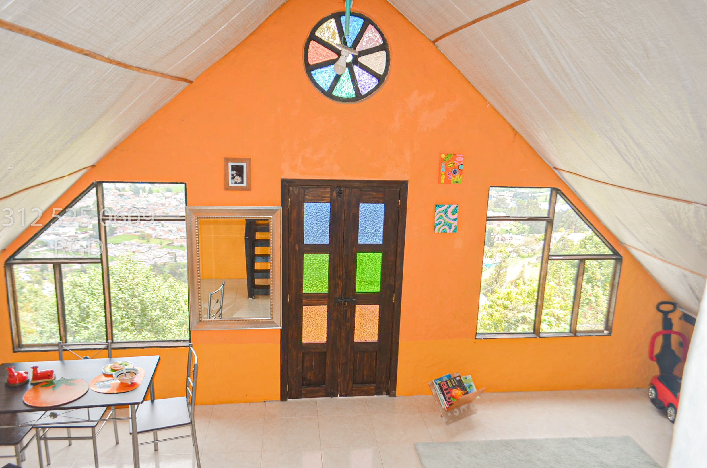 Casa de 6 alcobas en venta en Centro, Sopó, 143 m² · foto 2 de 23