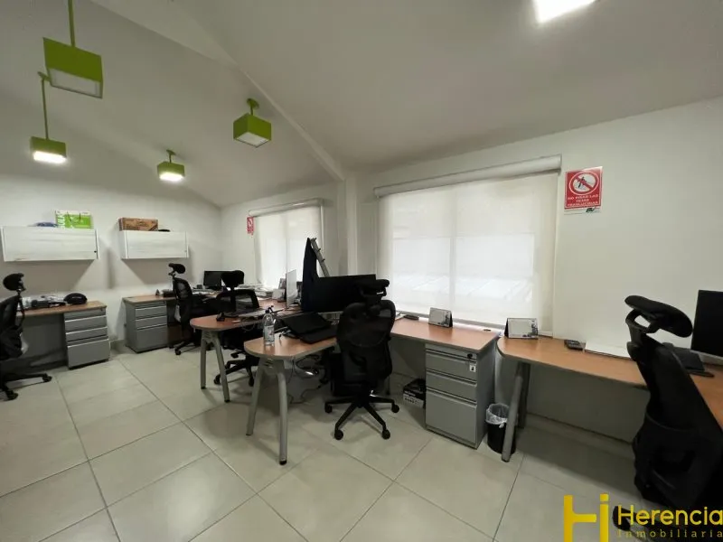 Casa de 6 alcobas en venta en Villagrande, Envigado, 312 m² · foto 10 de 24