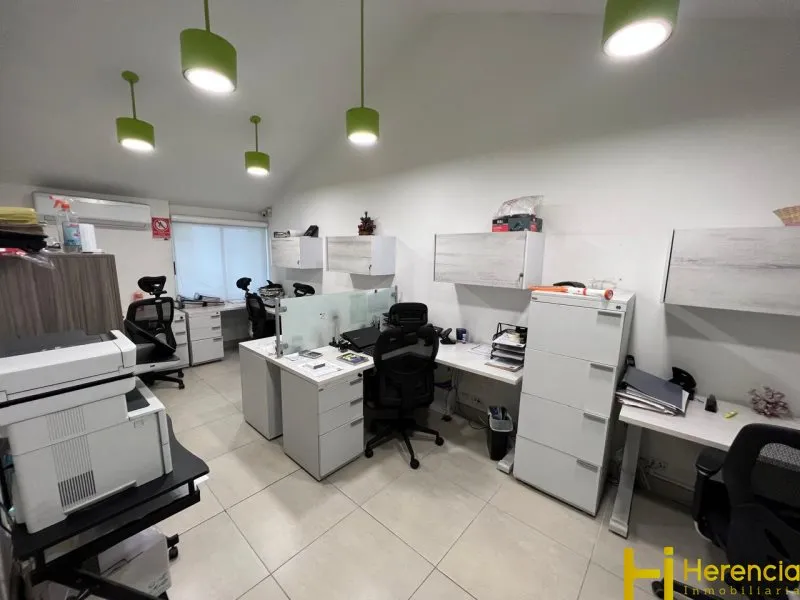 Casa de 6 alcobas en venta en Villagrande, Envigado, 312 m² · foto 15 de 24