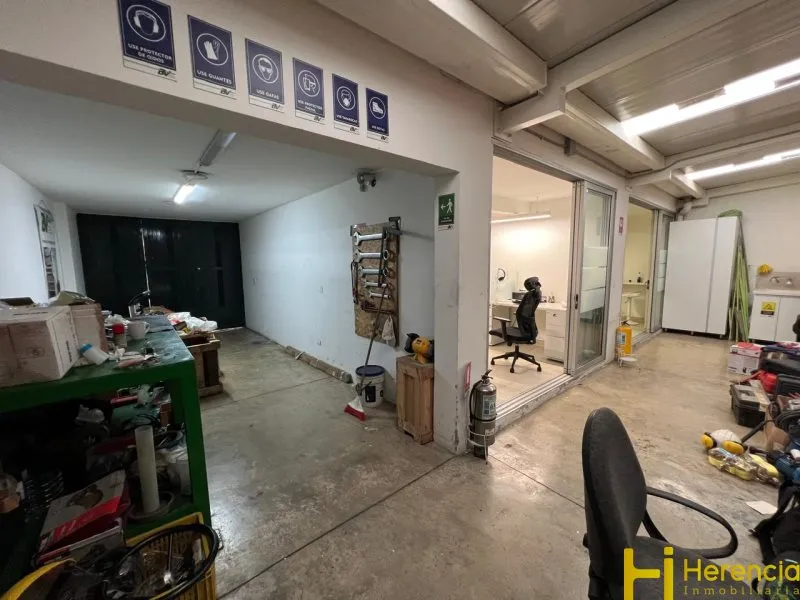 Casa de 6 alcobas en venta en Villagrande, Envigado, 312 m² · foto 21 de 24