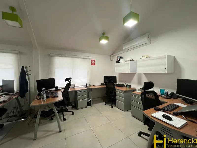 Casa de 6 alcobas en venta en Villagrande, Envigado, 312 m² · foto 6 de 24