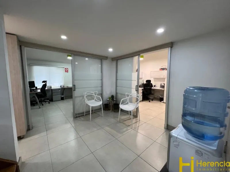 Casa de 6 alcobas en venta en Villagrande, Envigado, 312 m² · foto 8 de 24