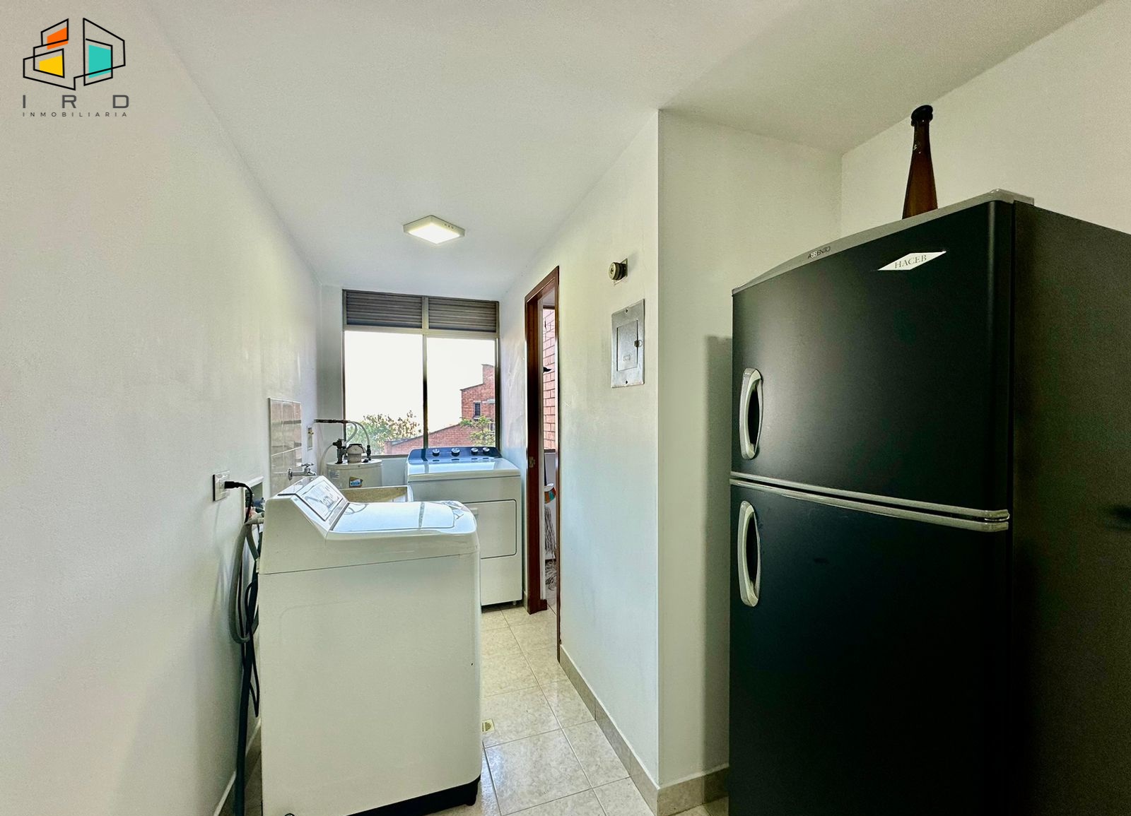 Apartamento de 4 alcobas en arriendo en Transversal Inferior, Medellín, 94 m² · foto 10 de 24
