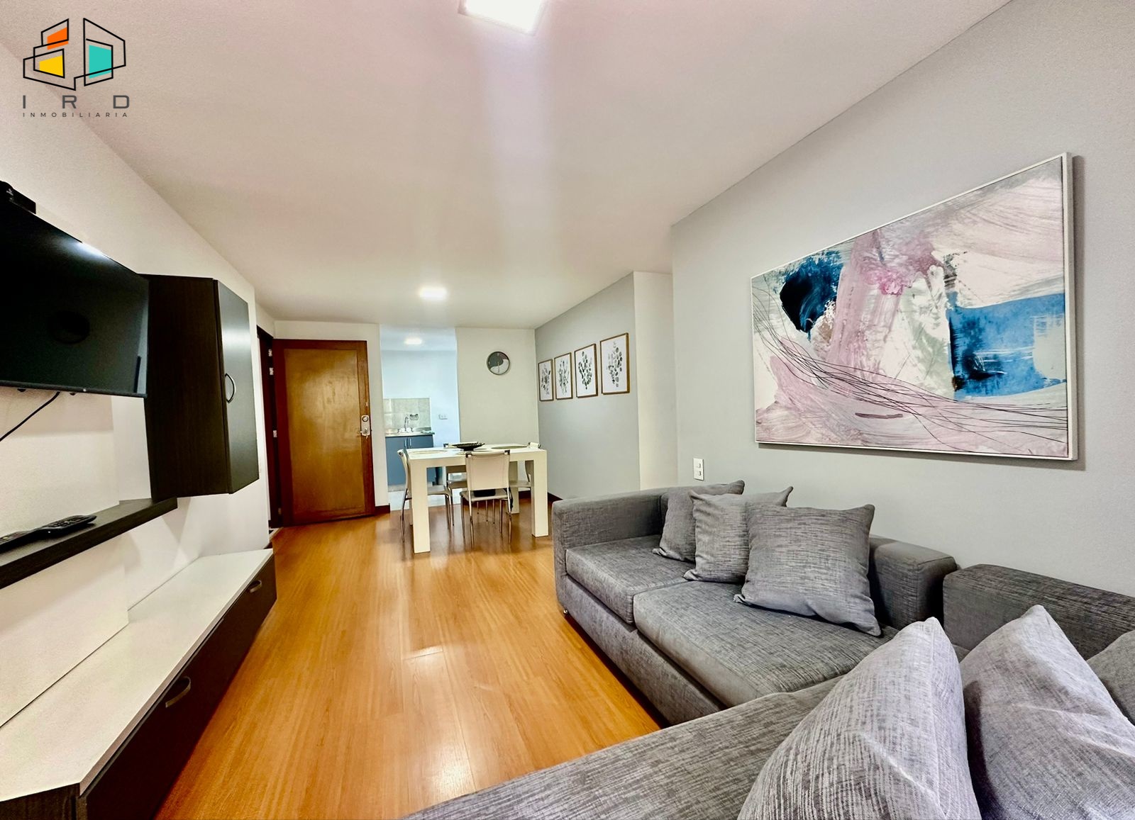 Apartamento de 4 alcobas en arriendo en Transversal Inferior, Medellín, 94 m² · foto 3 de 24