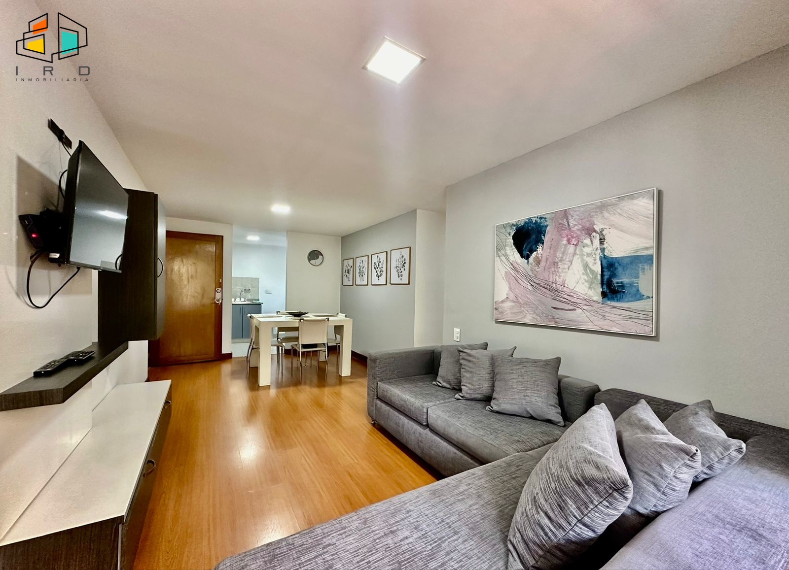 Apartamento de 4 alcobas en arriendo en Transversal Inferior, Medellín, 94 m² · foto 4 de 24