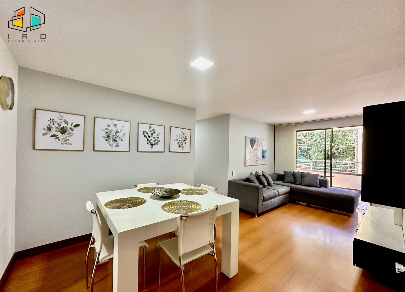 Apartamento de 4 alcobas en arriendo en Transversal Inferior, Medellín, 94 m² · foto 6 de 24