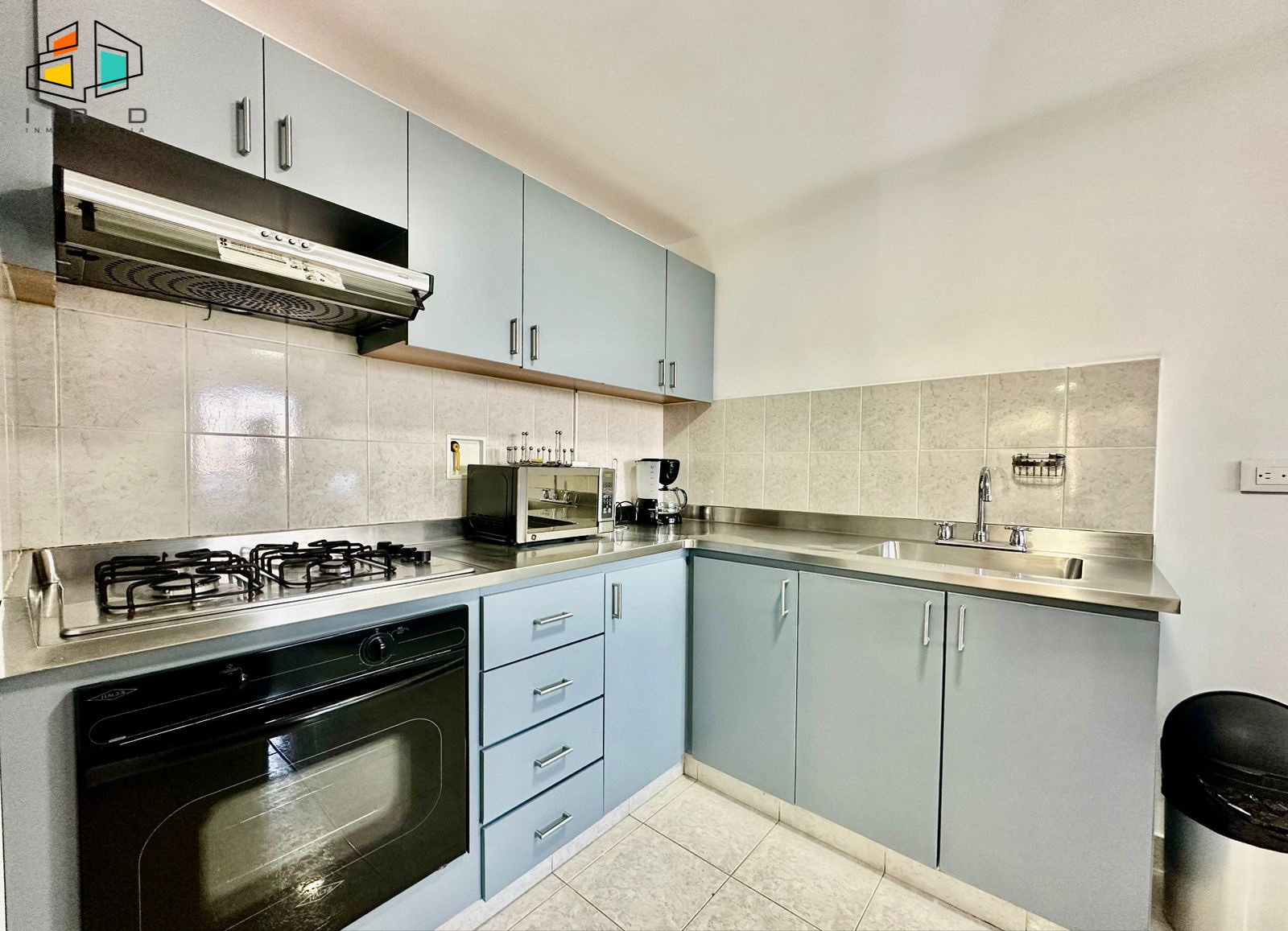 Apartamento de 4 alcobas en arriendo en Transversal Inferior, Medellín, 94 m² · foto 9 de 24