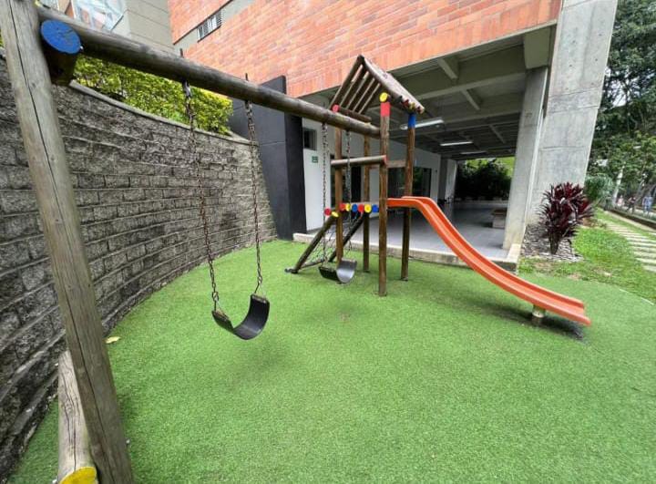 Apartamento de 3 alcobas en venta en Aves Maria, Sabaneta, 90 m² · foto 16 de 24