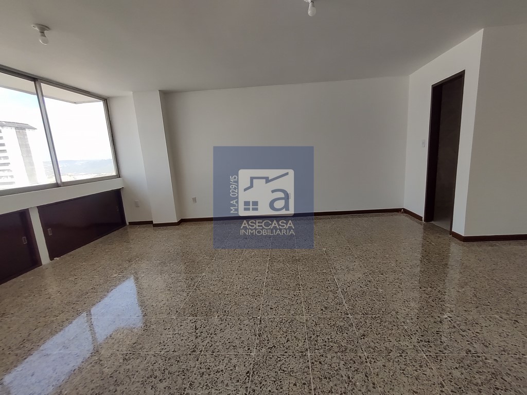 Oficina en arriendo en Centro, Bucaramanga, 34 m² · foto 5 de 8