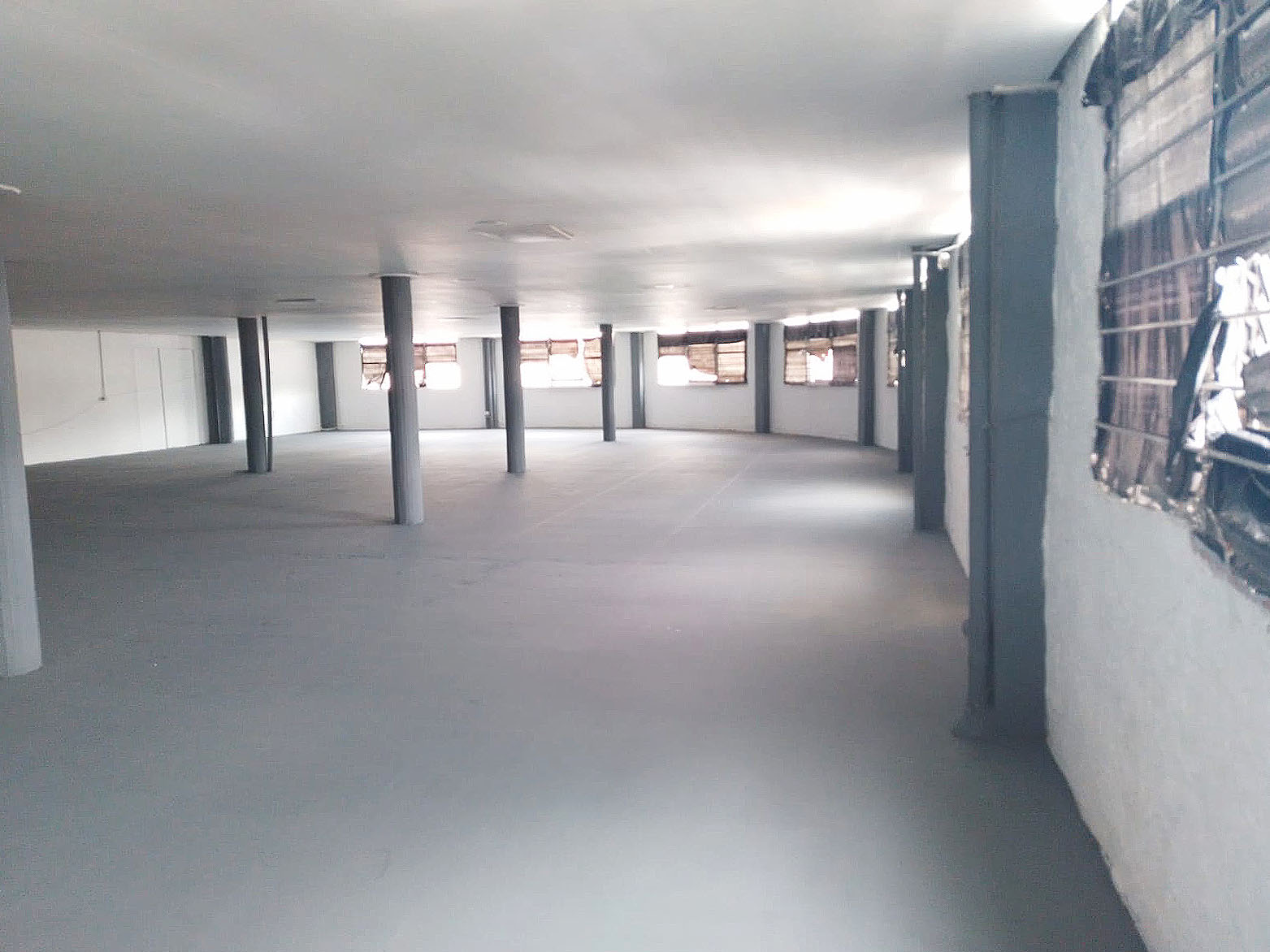 Bodega en arriendo en San Benito, Medellín, 920 m² · foto 3 de 20