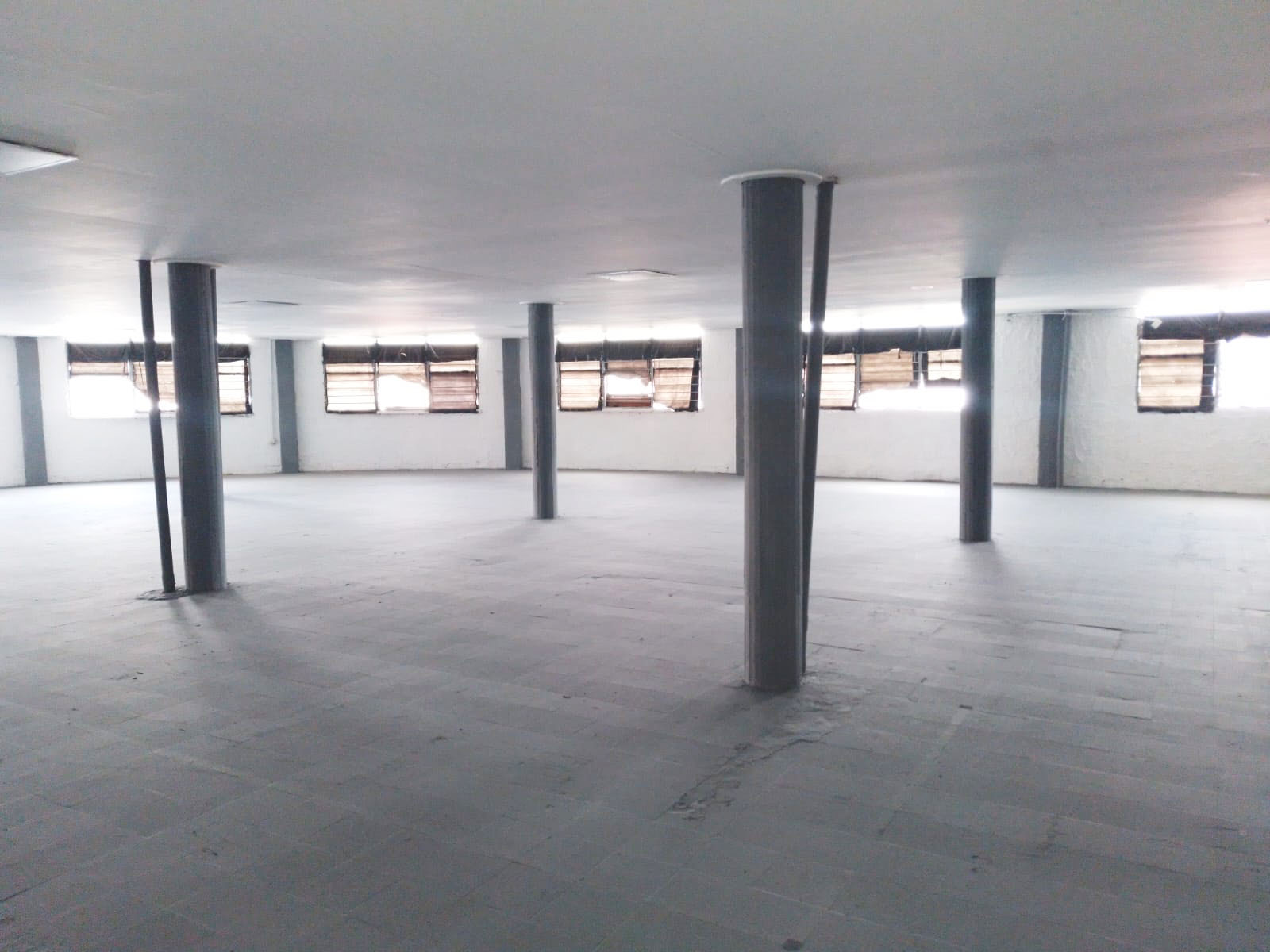 Bodega en arriendo en San Benito, Medellín, 920 m² · foto 4 de 20