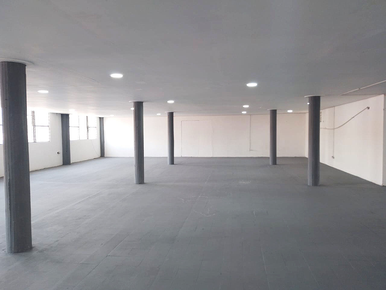 Bodega en arriendo en San Benito, Medellín, 920 m² · foto 7 de 20
