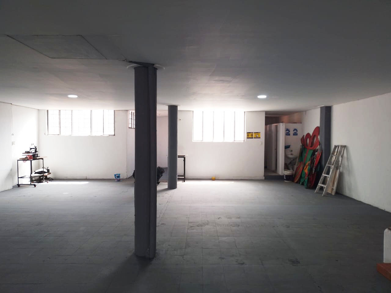 Bodega en arriendo en San Benito, Medellín, 920 m² · foto 9 de 20